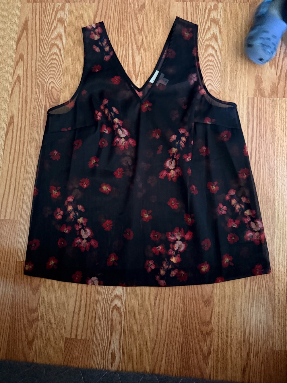 a new day Black Floral V-Neck Sleeveless Camisole
